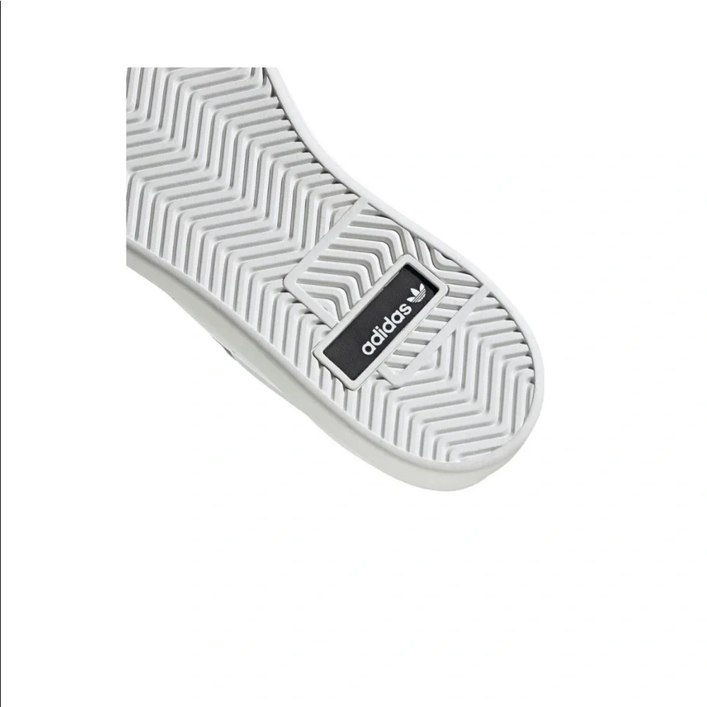 Adidas Sleek White Leather Sneakers - Picture 10 of 11